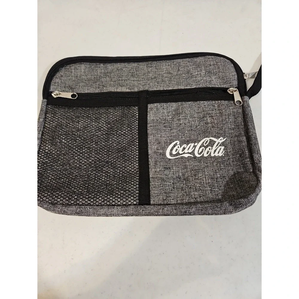 Coca Cola **set new**the